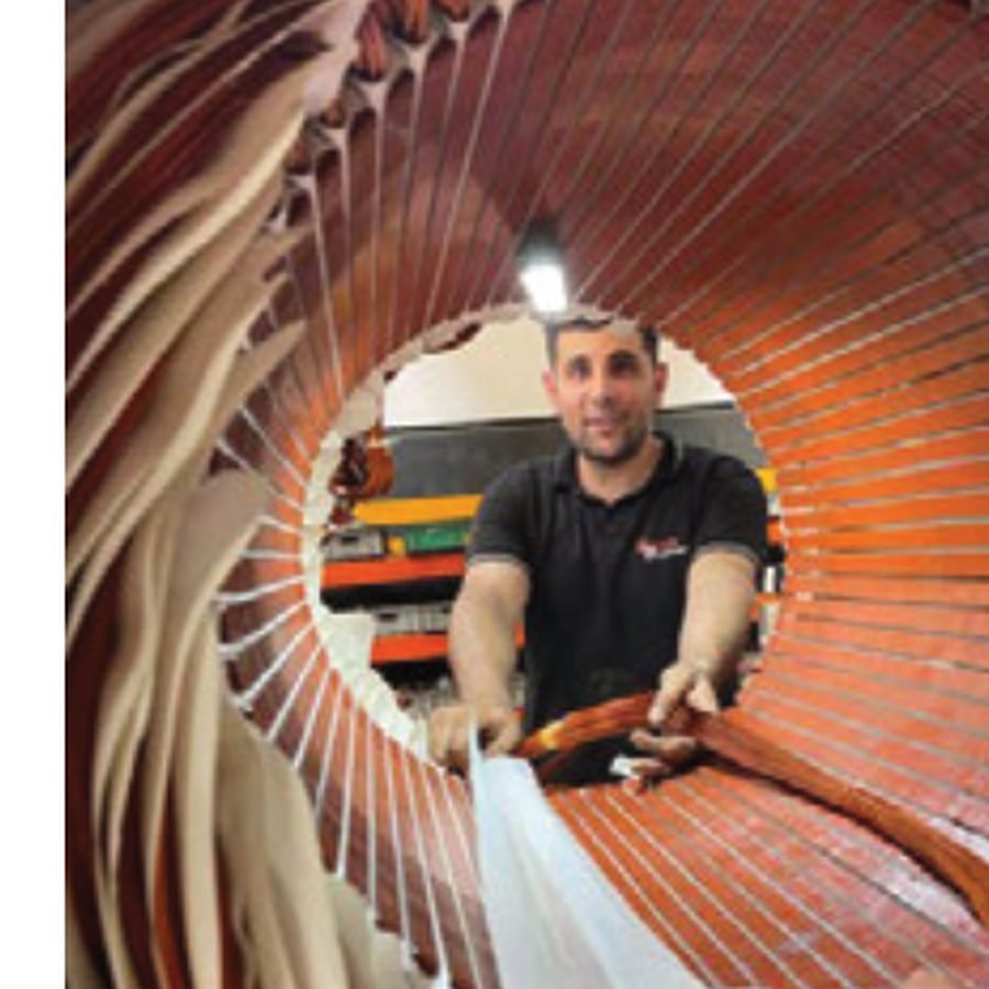 Sarım yapılan elektrik motoru statoru